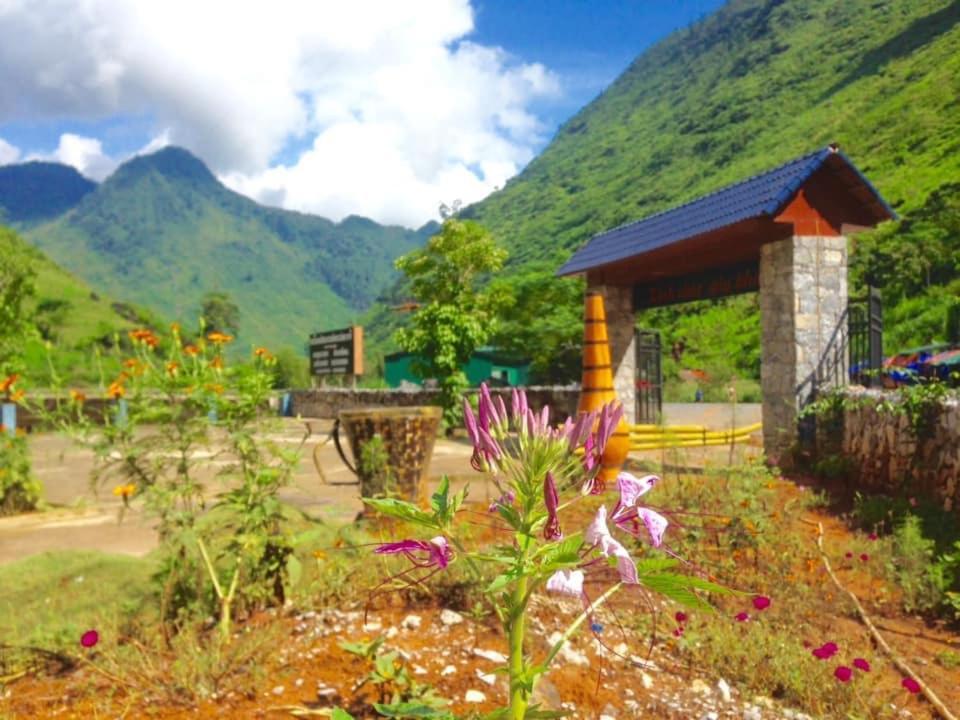 Diem Dung Chan Can Ty Ha Giang Exterior photo