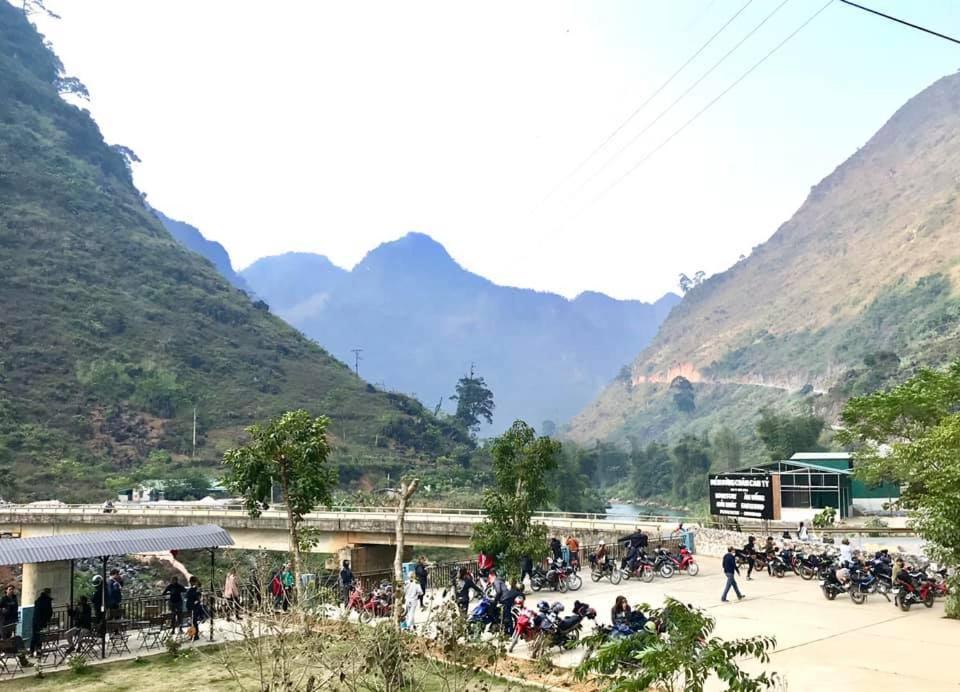 Diem Dung Chan Can Ty Ha Giang Exterior photo